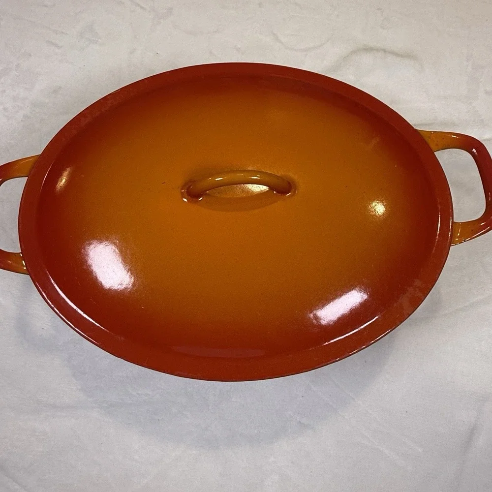 Vintage Descoware Flame Orange Oval Enameled Cast Iron Dutch Oven FE 8 Belgium